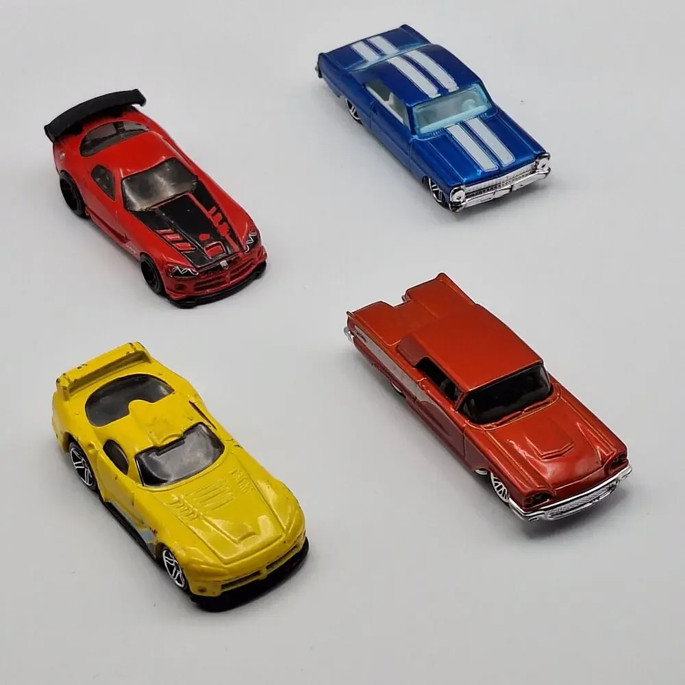 Loose Mixed Diecast Toy Car & Truck Lot 13 Pieces (Batmobile, Superbird, Muscle)